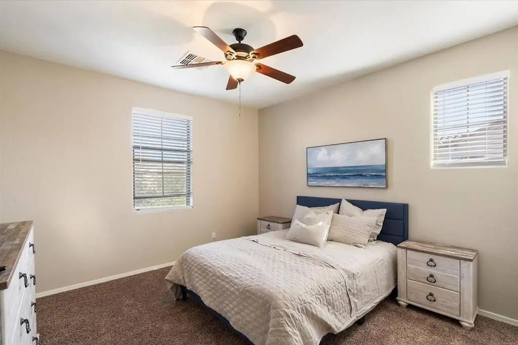 Gilbert Home-4 Bed 3 Bath- Pets Welcome 0*,  United States